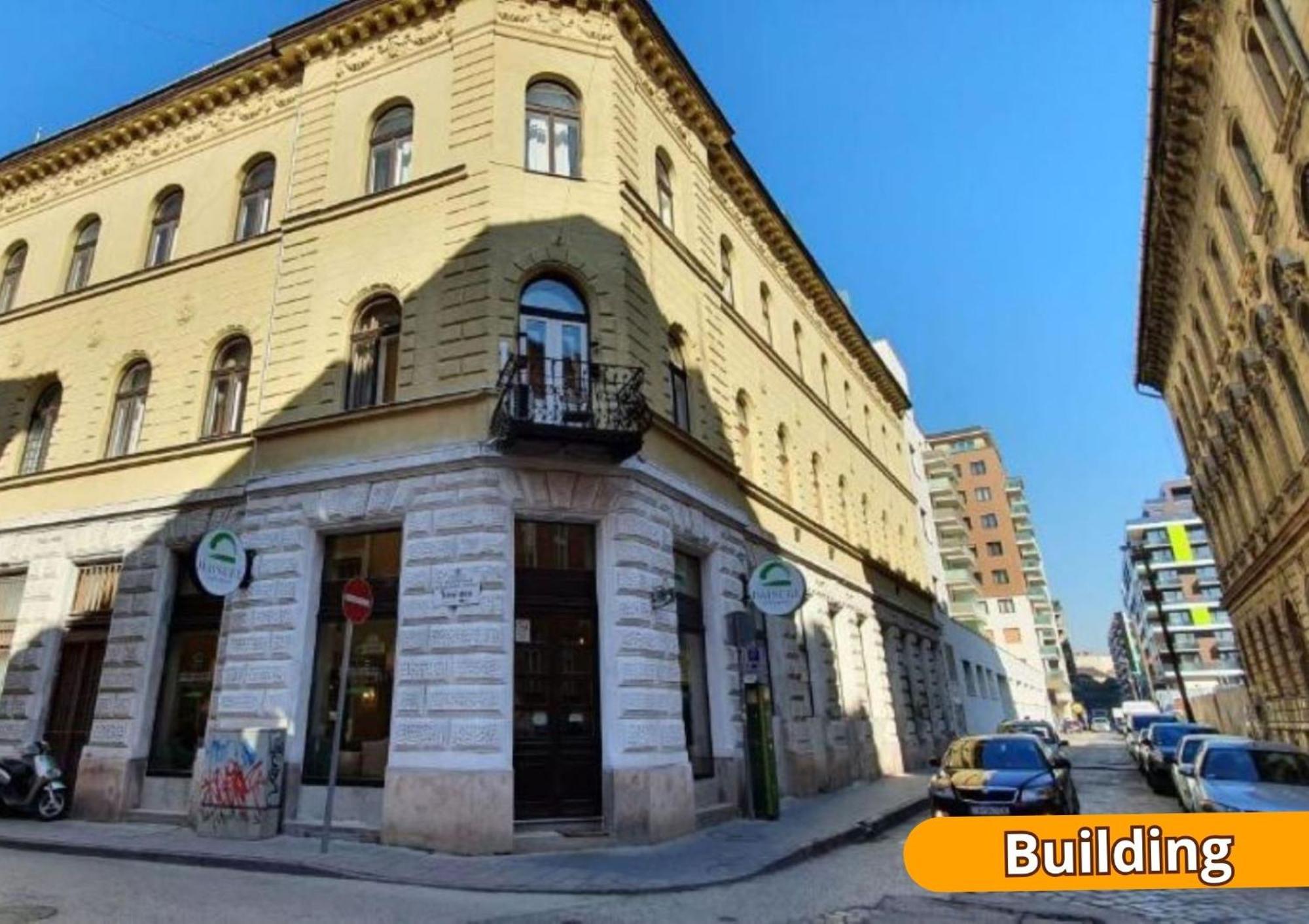 Goodmo Budapest Smart Rooms Luaran gambar