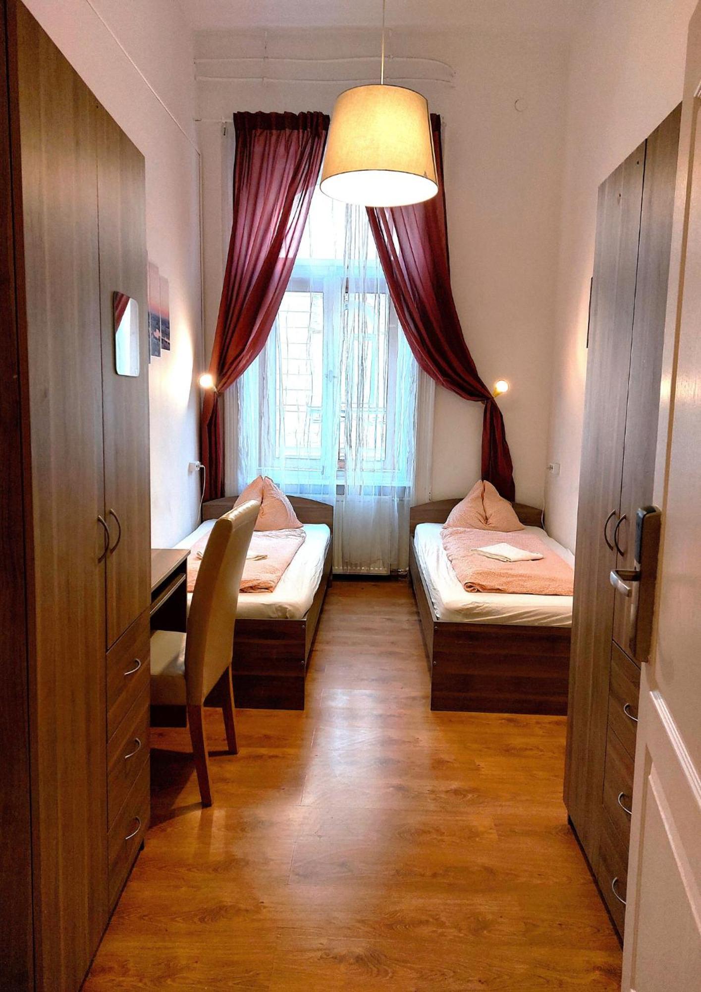Goodmo Budapest Smart Rooms Luaran gambar