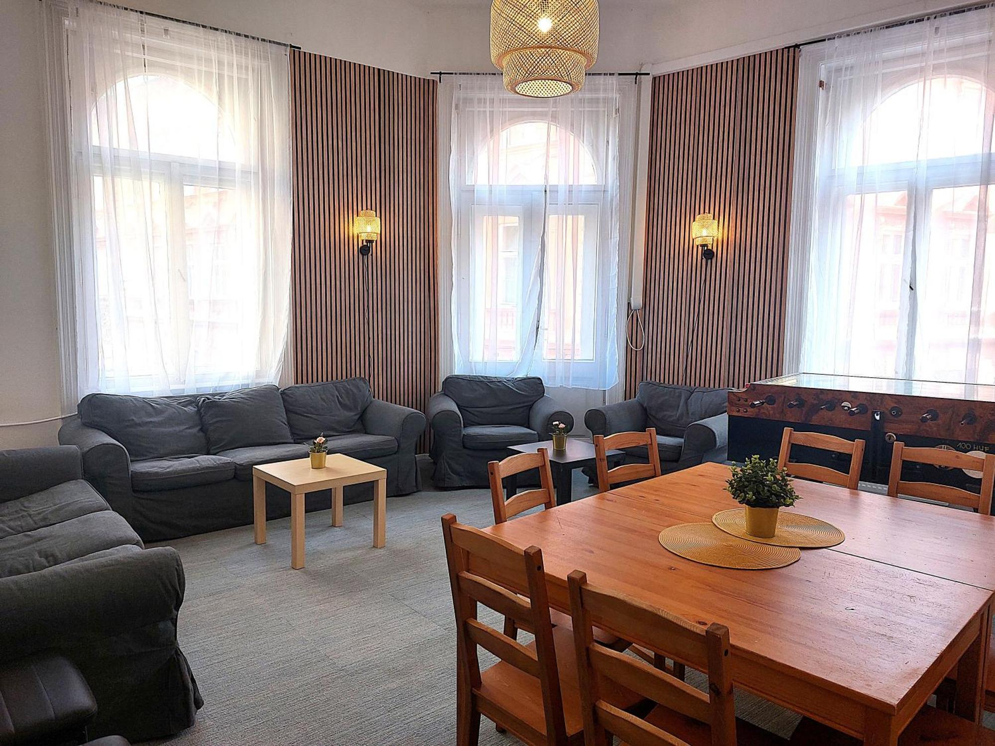 Goodmo Budapest Smart Rooms Luaran gambar